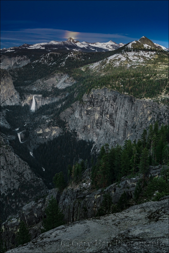 Gary Hart Photography: High Sierra Moonrise, Glacier Point, Yosemite