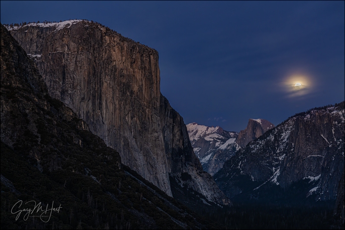 Gary Hart Photography: Nightfall, Yosemite Valley Moonrise