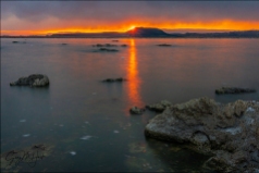 Gary Hart Photography: Sunbeam Reflection, Mono Lake, California