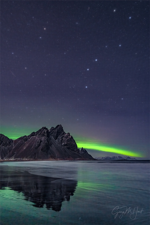 Gary Hart Photography: Aurora Arc, Vestrahorn, Iceland